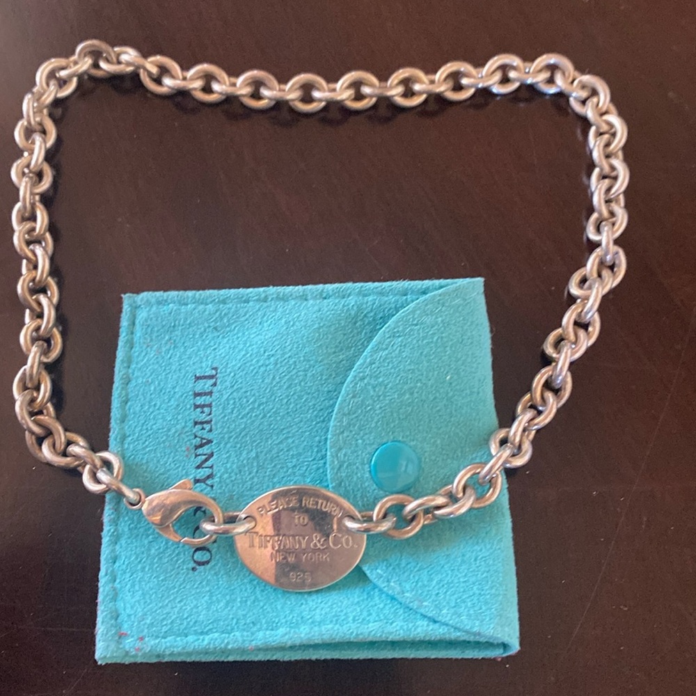 Authentic Return to Tiffany necklace (silver)